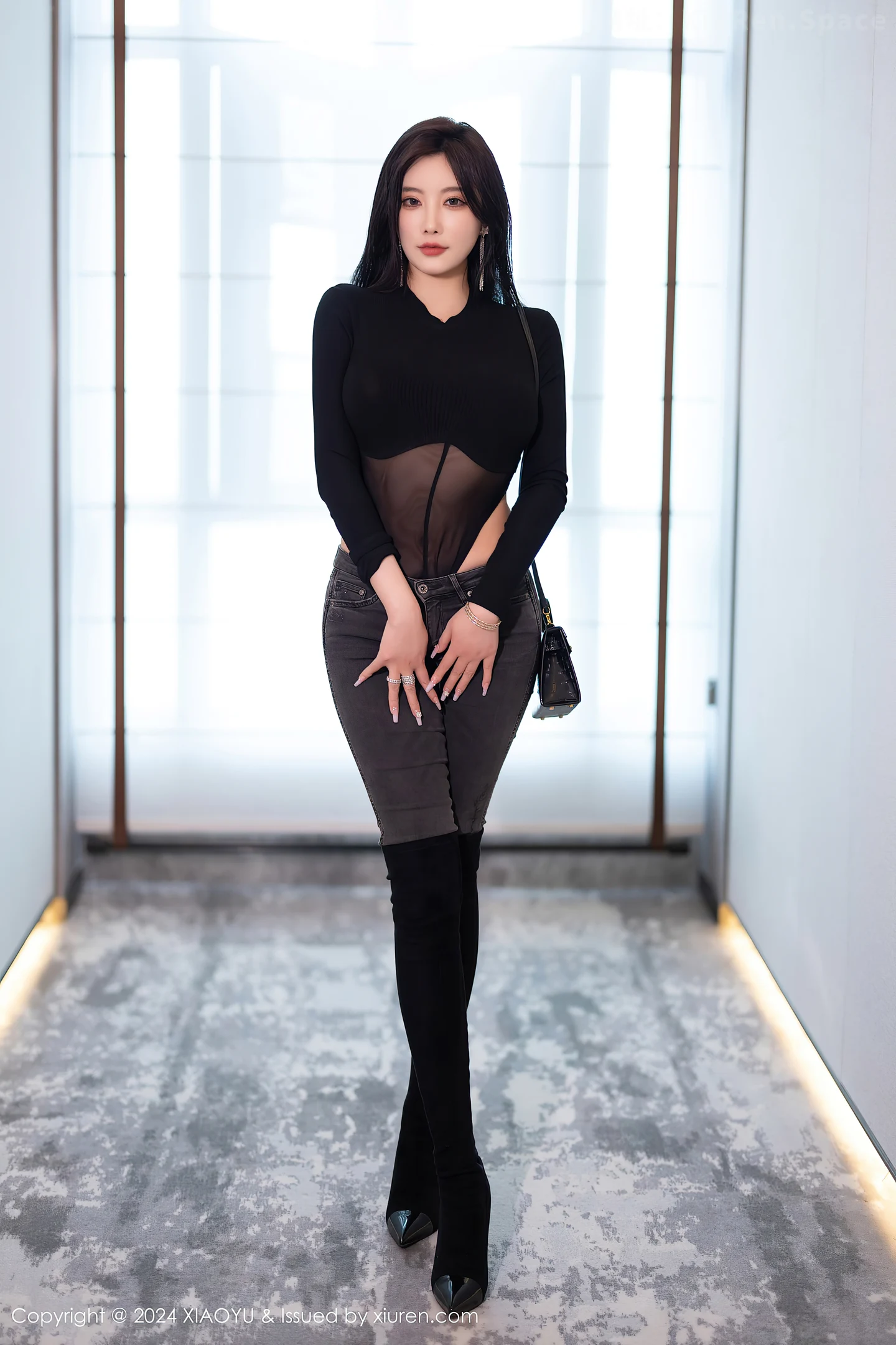 图片[2]-[XiaoYu画语界]Vol.1243 女神杨晨晨Yome性感黑色网状服饰配黑长靴秀丰腴身材诱惑写真81P-秀人网官方网站